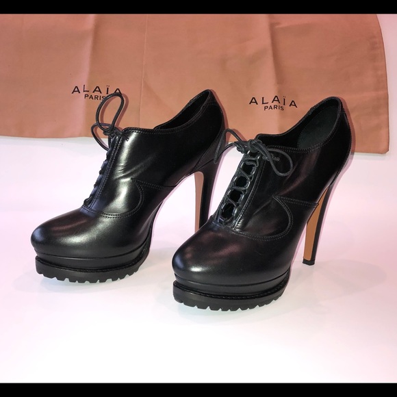 Alaia Paris Lug Sole Platform Booties Size 39 - Picture 3 of 8